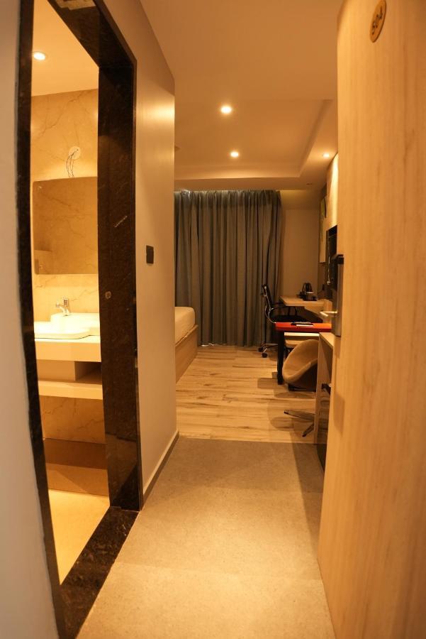 Hotel Ocean Vista Bay Visakhapatnam Bagian luar foto